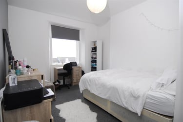 7 bed house, Clifton Place, Greenbank, Plymouth, PL48HY - Image 3